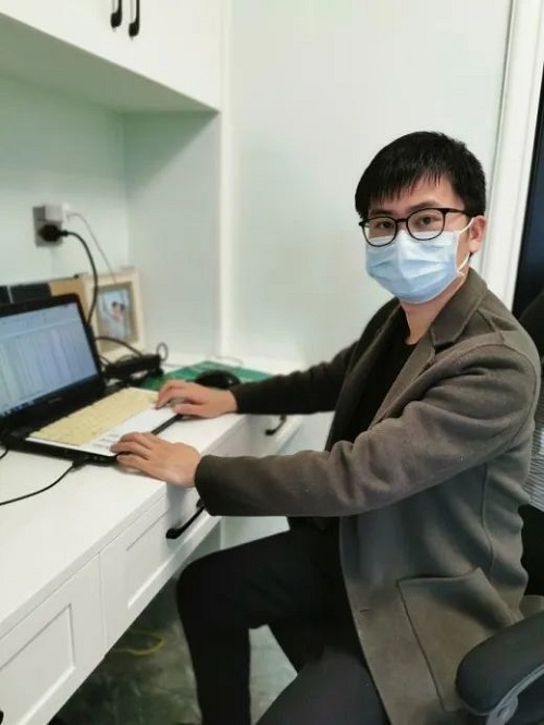 谢华楣.jpg