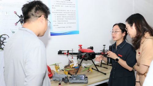 d7ccae89-5ef1-466a-8b65-aa23f538909a.jpg