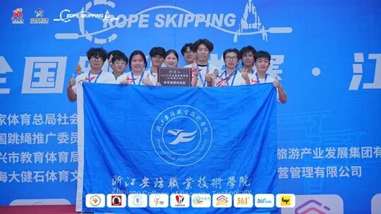 6da502d4-0179-4dc4-8fdc-231c68a2cae9.jpg