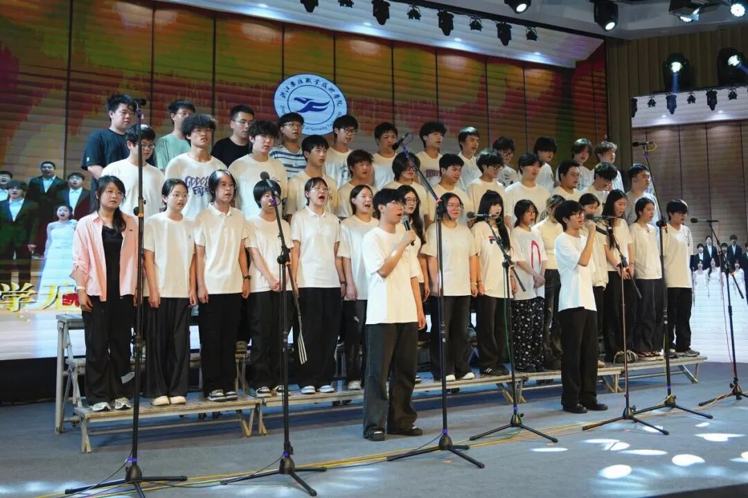 3f0b3c36-4214-47bc-918d-feb714de8900.jpg